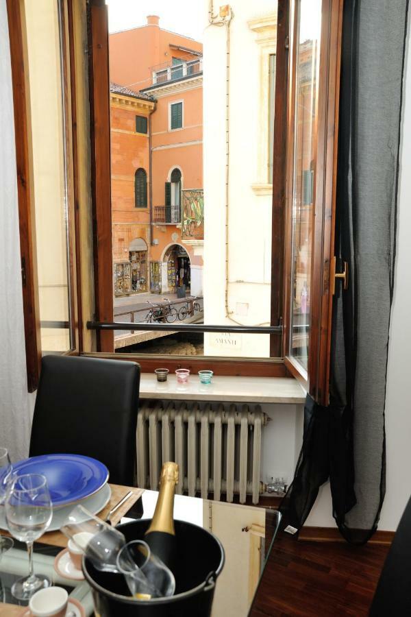 Amanti Due Apartments Verona Buitenkant foto